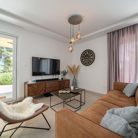 Villa Bruna Сумартін Екстер'єр фото